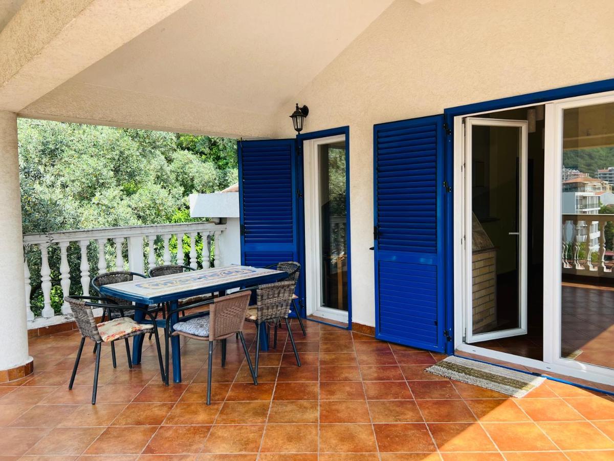 Rafailovici Holiday Apartments Exterior photo