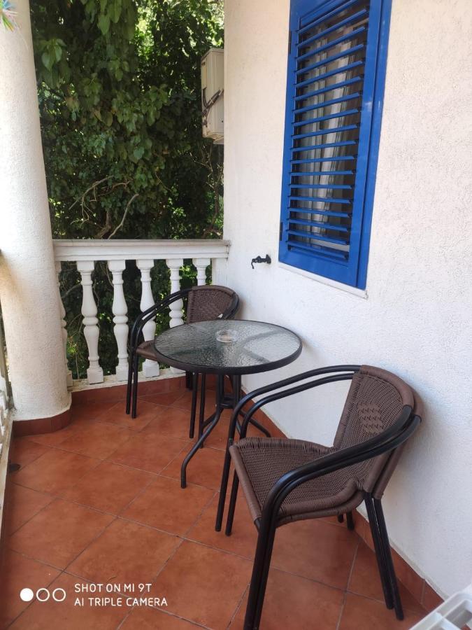 Rafailovici Holiday Apartments Exterior photo